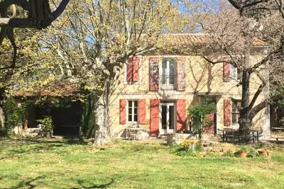 Image de Mas provençal avec pisicine à 4km de Saint Rémy de Provence - animaux bienvenus