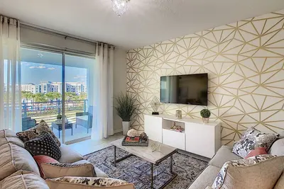 Image de Last Minute Disney Getaway! Themed Bedrooms & Private Balcony. Book Now! #39476