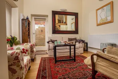 Image de Pass the Keys | The Square Cosy Cottage on the Town Square with Optional Hot Tub