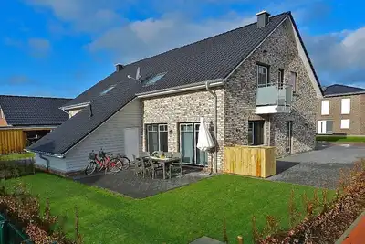 Image de Maison de vacances Burhave pour 1 - 9 personnes avec 4 chambres à coucher - Maison de vacances