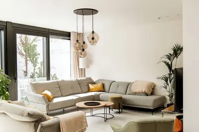 Image de Maison de Luxe au Cœur de Damme – 4 Chambres avec Salles de Bain Privées