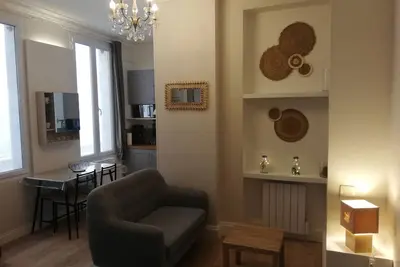 Image de Studio rénové tout confort proche des thermes (Zen)