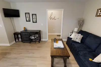 Image de The Chalet - 3/2 Remodeled & 9 min to Dt
