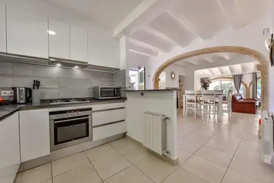 Image de Begonia - Belle maison de vacances à Javea avec piscine privée