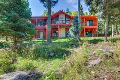 Image de Expansive Angel Fire Home w/ Indoor Hot Tub!