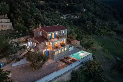 Image de Maison de vacances avec piscine et climatisation
