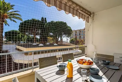 Image de Agréable appartement pour 4 personnes avec Wifi, climatisation, Tv, balcon et parking