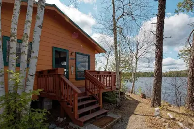 Image de Elbow Lake Lodge: Breakwater 3br/1ba Lakefront Cabin