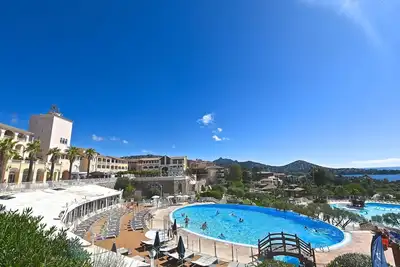 Image de Bel appartement pour 4 personnes avec piscine, Wifi, Tv et terrasse