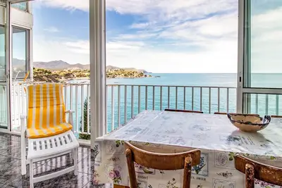 Fener de Baix 81 - Appartement première ligne mer