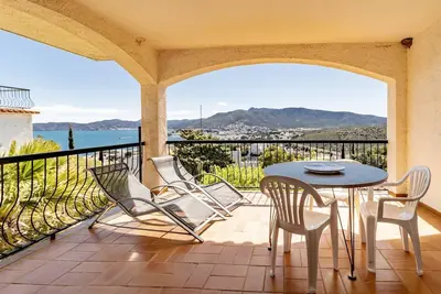 Grifeu 11 -  Appartement avec terrasse et vue mer