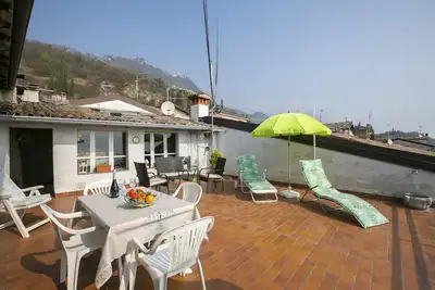 Image de Angela -Terrace & beautiful View lake, Toscolano Maderno, Italy