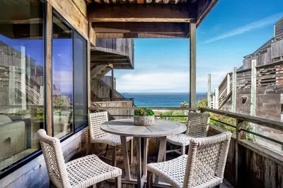 Image de Ocean Harbor 130 - Monterey Condo - Surf Sounds