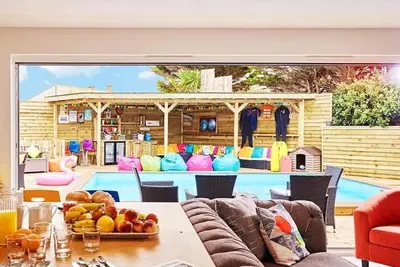 Image de Unbelievable 10 bedroom pool property a stone's throw from Fistral Beach