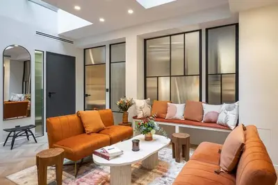 Image de New Art Gallery Loft in the Heart of Paris 15