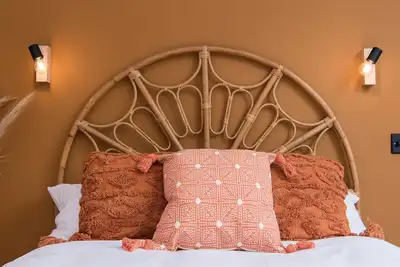 Image de Stylish Ibiza Style Apartment with Private Entrance + Patio Area