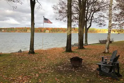 Image de Acorn Landing: Sunny Days, Cozy Nights, and Waterfront Fun!