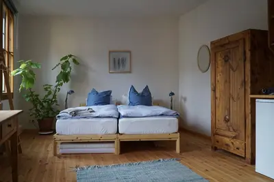 Image de Cozy 20 sqm studio in a historic town house in the city center