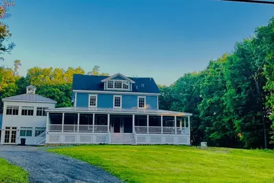 Image de Oversized Country house, Quiet Retreat & Gathering space ~New! ! !