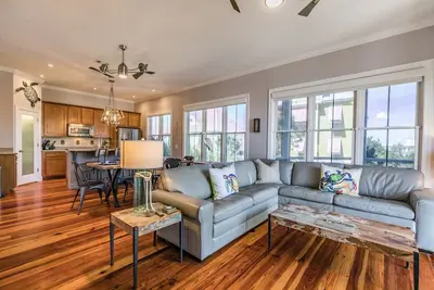 Image de Pristine New Listing! Located in Harbour Key