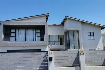 Image de Luxury Guest House next to Big Bay Beach