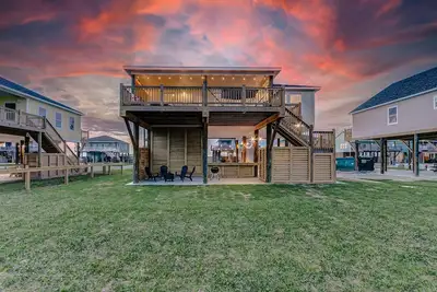 Image de Livin' Lobster - New, Near Beach🌊🏖, Sleeps 8, Pet Friendly🐶, 📍Central Location