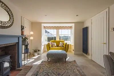 Image de Wheelwrights Cottage - beautiful cottage by Bloom Stays, sleeping 5 guests in 3 bedrooms