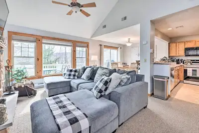 Image de Comfortable Tannersville Gem Close to Slopes!