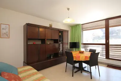Image de T2 avec balcon, parking privé, proche forêt, Mont-Dore
