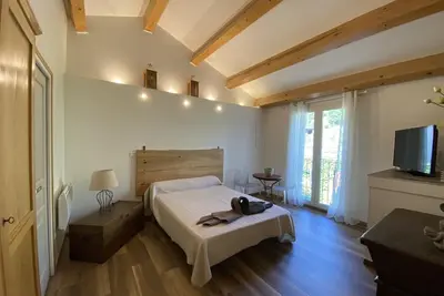 Image de Au pied de la citadelle charmant appartement - proche des rivières