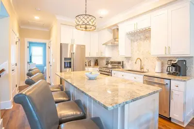 Image de Pet Friendly Luxury Duplex - Starfish Shack