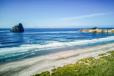 Image de Modern Pacific City Home Within Walking Distance to Cape Kiwanda