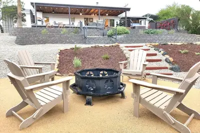 Image de Casa Robles -Bbq, Spa and Firepit!