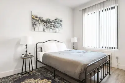 Image de Cute 1br next to Ewr 1113