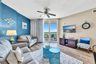 Image de Top-floor Gulf-view condo with amazing views, pool, hot tub, & tennis courts