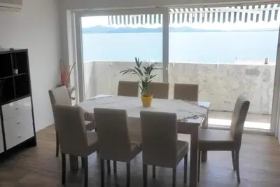 Image de 3-bedroom apartment in Relaxing Kožino with Amazing Sea View