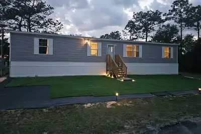 Image de \"Corner In The Wild\" Beautiful Private Acre in Crystal River.