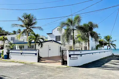 Image de Casa Tenerife Luxury Ocean Front with Private heated Pool for 20 Guests!