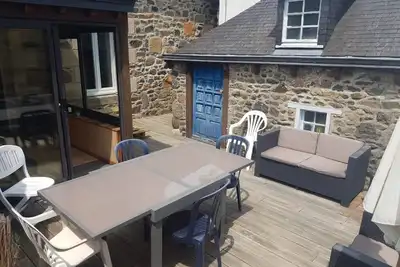 Image de Typical house for 6 people, quiet location 1km from the beach