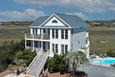 Image de The Best Views, Heated Pool, 4 BRs, Sleeps 10!
