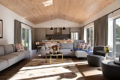 Image de Brandy Hot Forest Retreat - 16 guests | Free Wifi
