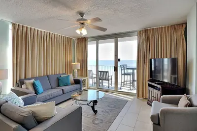 Image de Fantastic Views & Included Beach Service + Great On-Site Amenities!