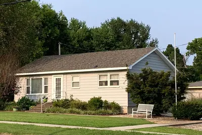 Image de Little House In The Grove Private, Comfortable, Squeaky Clean!