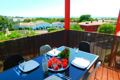 Image de Appartement de vacances Roses pour 1 - 6 personnes avec 2 chambres à coucher - Appartement de vacanc