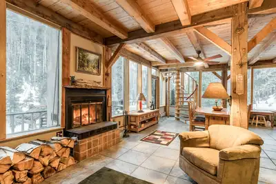 Image de Spalding chalet: Serene haven w\/ creek access and close to ski lift
