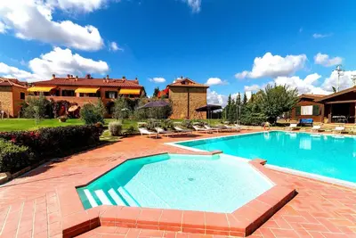 Image de Girasole, 2 bedrooms apartment with swimming pool