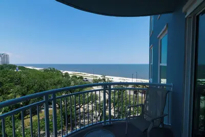 Image de Spacious Beachview End Unit in Legacy Tower 1 -601 - 3 bedroom 3 bath condo