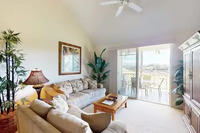 Image de Waikoloa Resort gem with pool, hot tub & balcony - 1 mile to beach