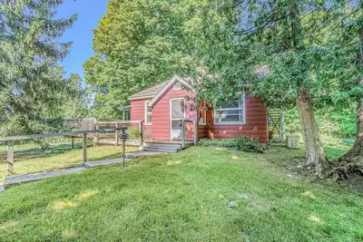 Image de Lake home close to the water with WiFi, firepit, washer\/dryer