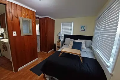 Image de Algonquin Lakeside Suite D with Private Dock